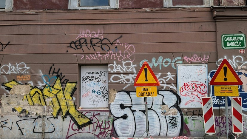 Graffitientfernung Graffitientfernung